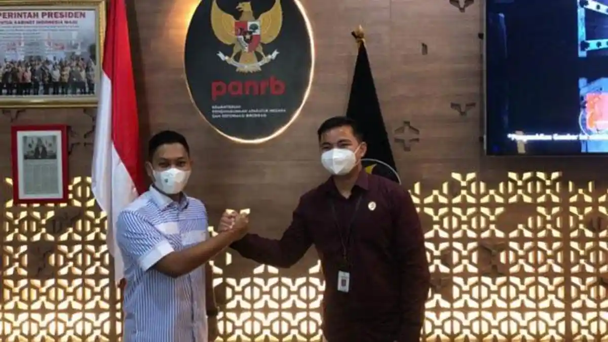 Wakil Bupati Lingga Temui Kemenpan RB, Perjuangkan Nasib PTT dan THL