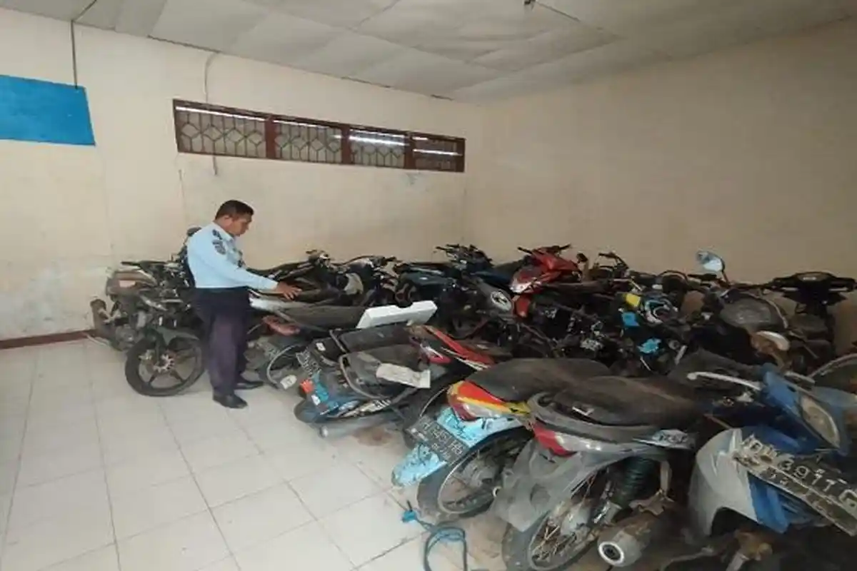 Pastikan Benda Sitaan Negara Aman, Rupbasan Kupang Lakukan Pengawasan dan Pengecekan Rutin