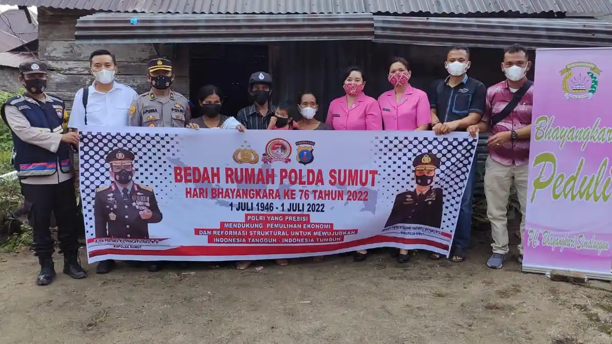 Polres Simalungun Bedah Rumah Warga Tak Mampu, Agnes Haloho: Terimakasih Pak Polisi