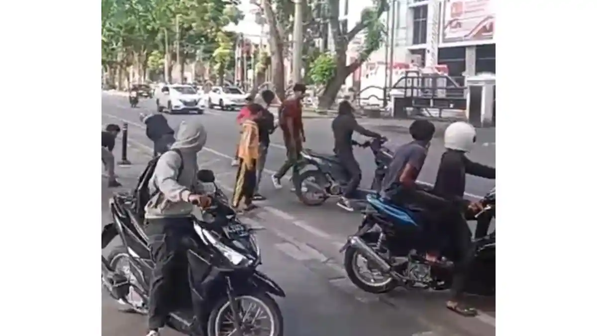 Lempari Gedung DPRD Sumut, Sejumlah Remaja Diduga Pelajar Ditangkap Polisi