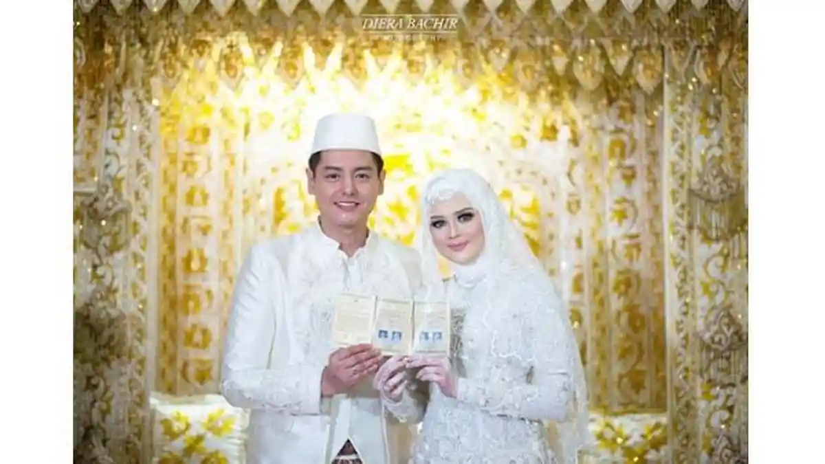 5 Fakta Soal Perjalanan Cinta Roger Danuarta & Cut Meyriska, Mirip Film yang Mereka Bintangi