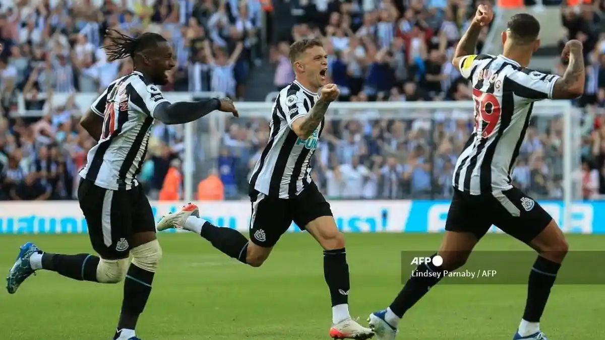 Shopping Jor-joran Ala Newcastle Berlanjut, Bintang Juventus dan Inter Coba Digoda