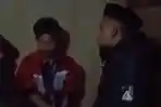 Kepala-Desa-Biji-Nangka-Kecamatan-Sinjai-Borong-Abdul-Rauf-saat-menginterogasi-Santi.jpg