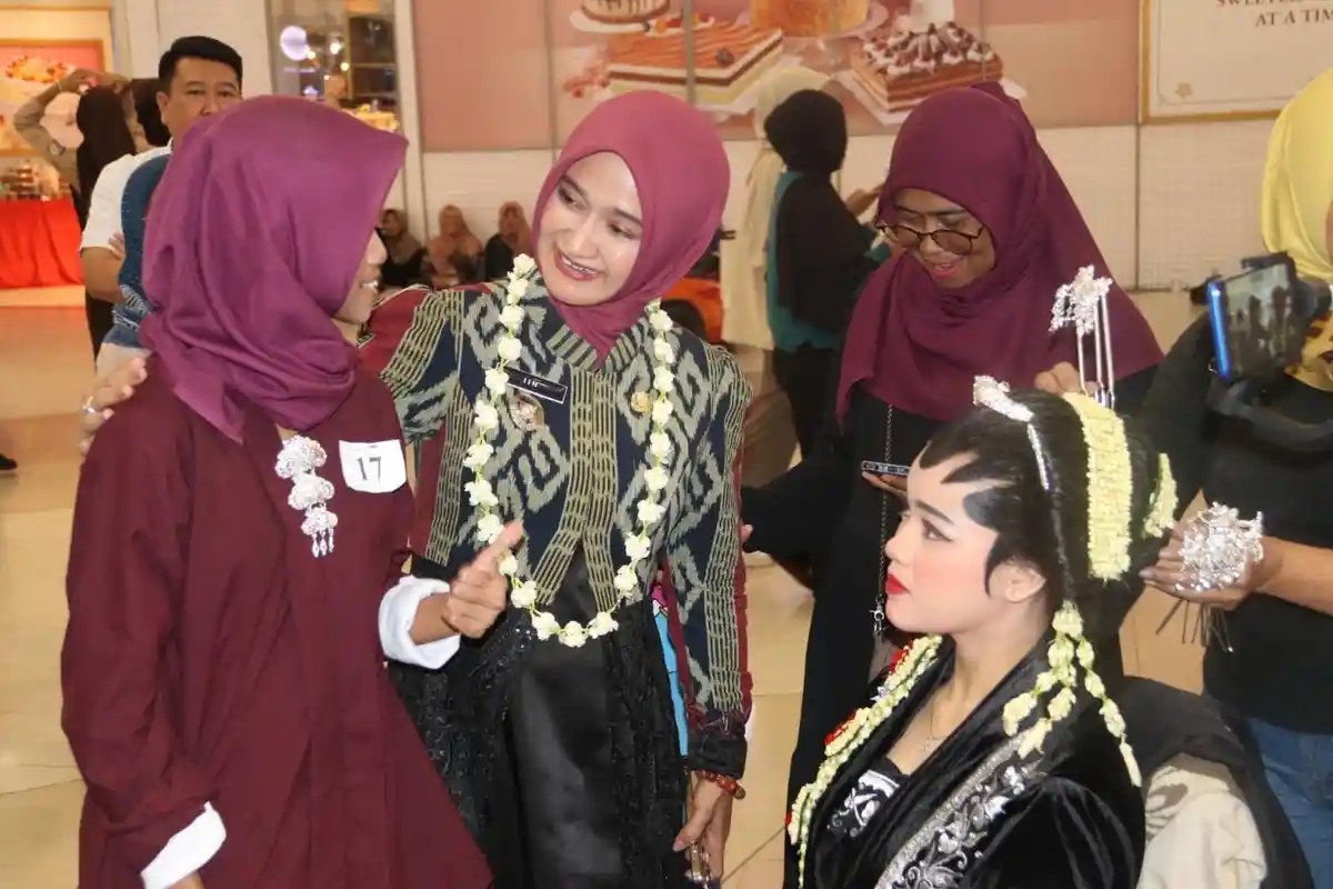 Wawali Tegal Mbak Iin Dorong Lulusan Pendidikan Kecakapan Wirausaha Lebih Kreatif dan Mandiri 