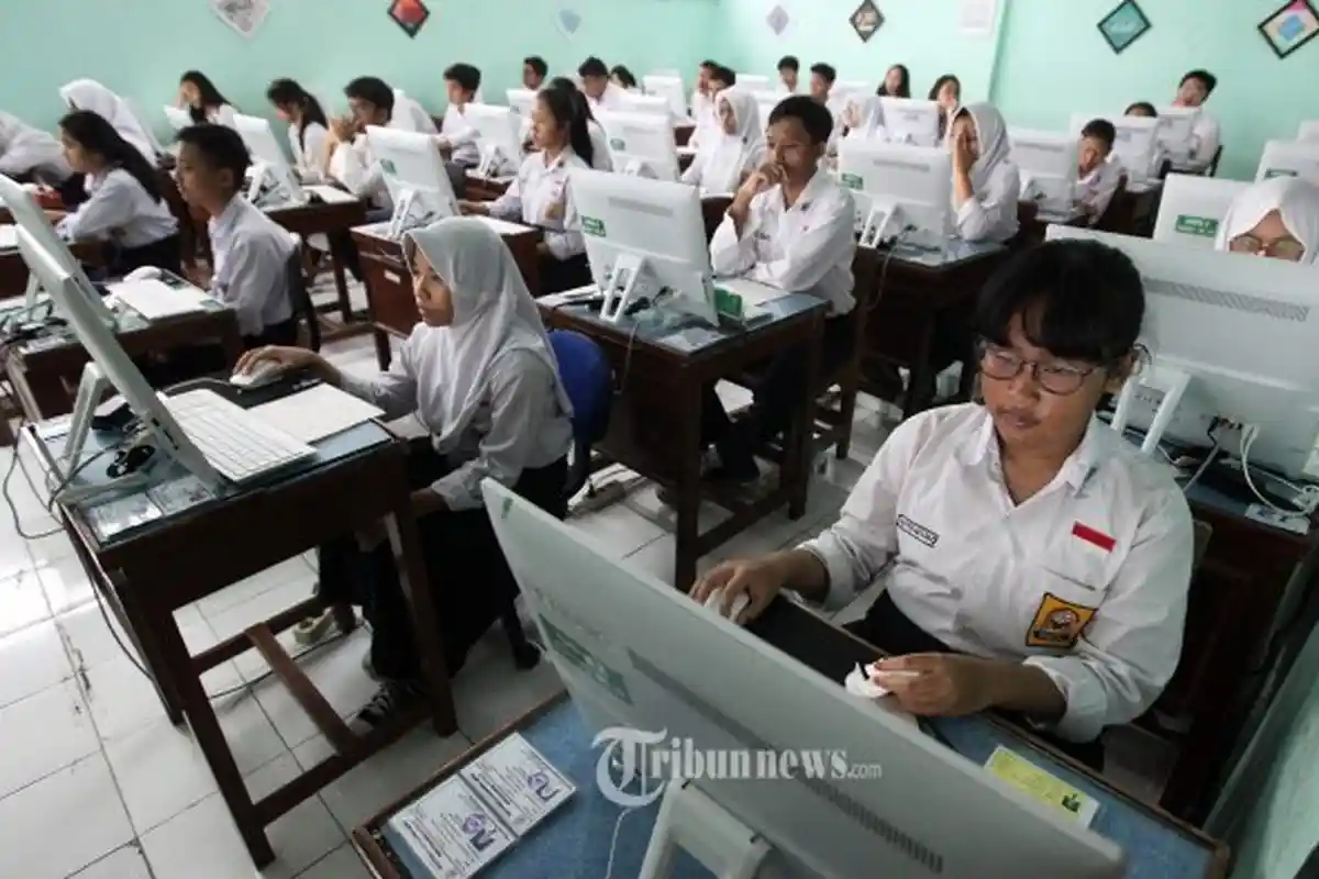 Kunci Jawaban Soal Latihan Ulangan PAS/UAS PKn Kelas 8 SMP Semester 1 Tahun 2020