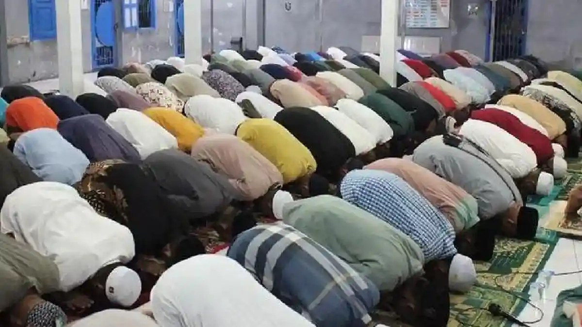 Keutamaan Shalat Tarawih Malam ke-17 Ramadhan, Mendapat Pahala Seperti Para Nabi