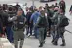 PALESTINIAN-ISRAEL-CONFLICT-JERUSALEM-ISLAM-PRAYER