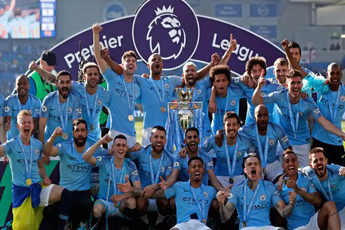 Hitung-hitungan Liverpool atau Manchester City Juara Liga Inggris! Liverpool Masih Hadapi Tottenham