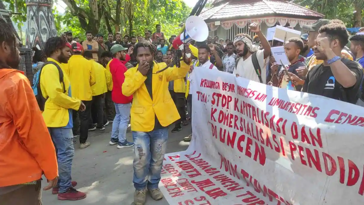 Aksi Damai Mahasiswa UNCEN Ricuh, 4 Polisi Terluka