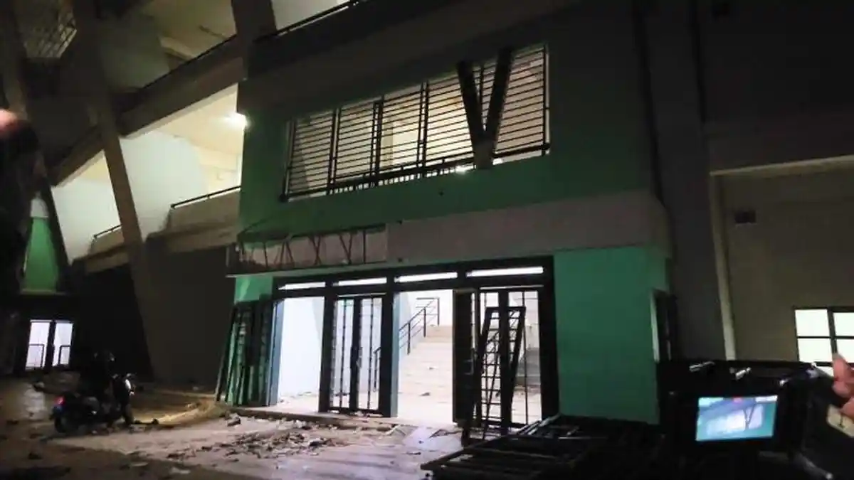 Laga Persib vs Persebaya di GBLA Berujung Duka, Dua Bobotoh Tewas, Ini Penjelasan Polda Jabar