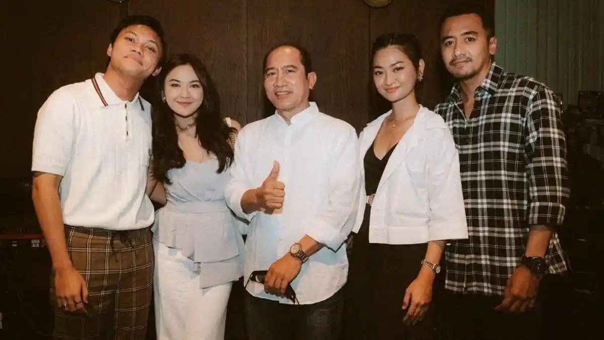 Pesan Haru Sang Kakak Jelang Mahalini Dinikahi Rizky Febian