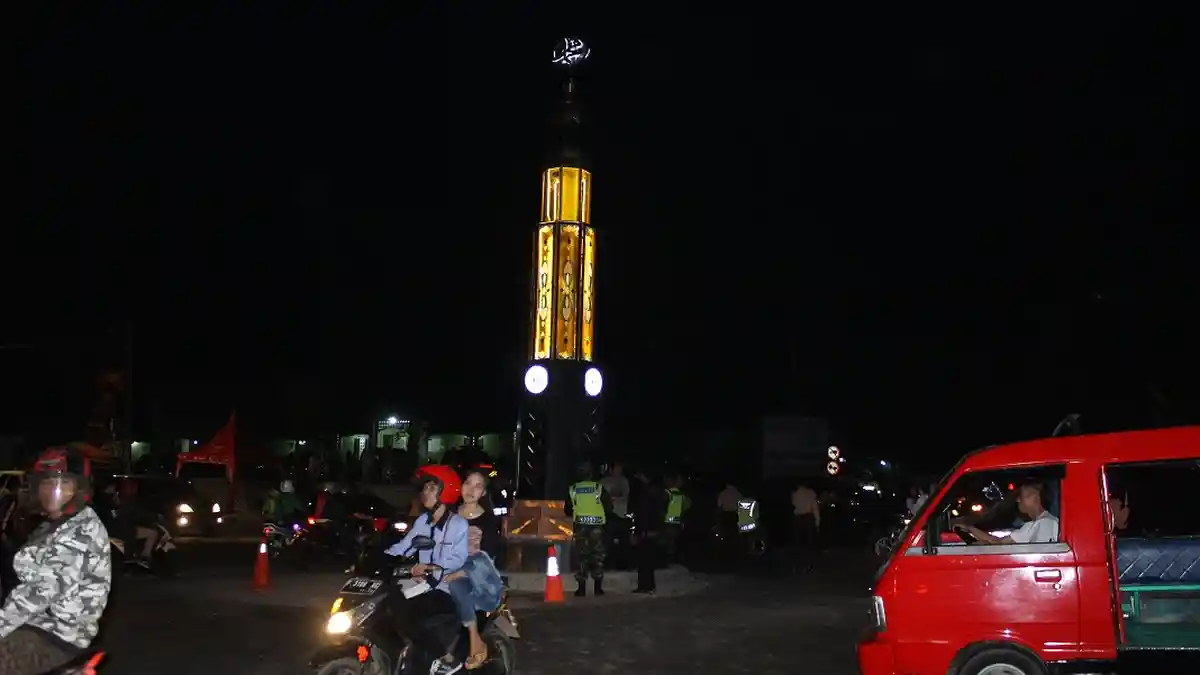 Polisi Imbau Warga Tak Nyalakan Meriam Bambu di Atas Mobil