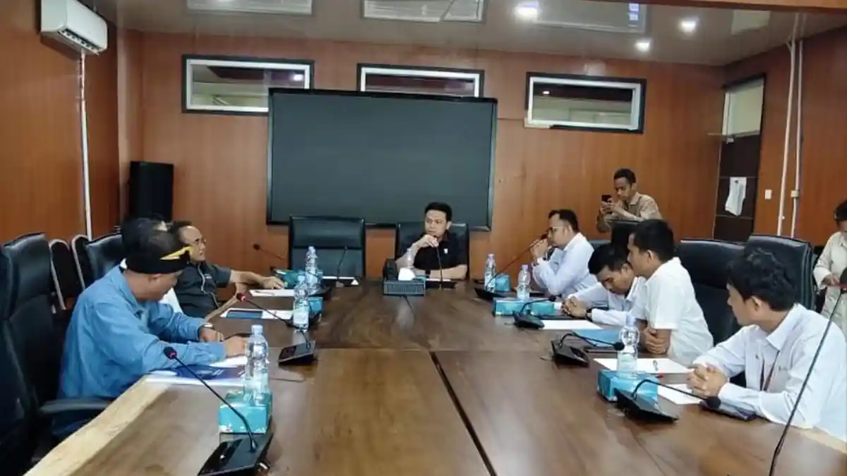 DI DPRD Medan, PLN Tak Beri Jawaban Pasti Saat Ditagih Kompensasi Blackout Sumatera, Lempar ke ESDM