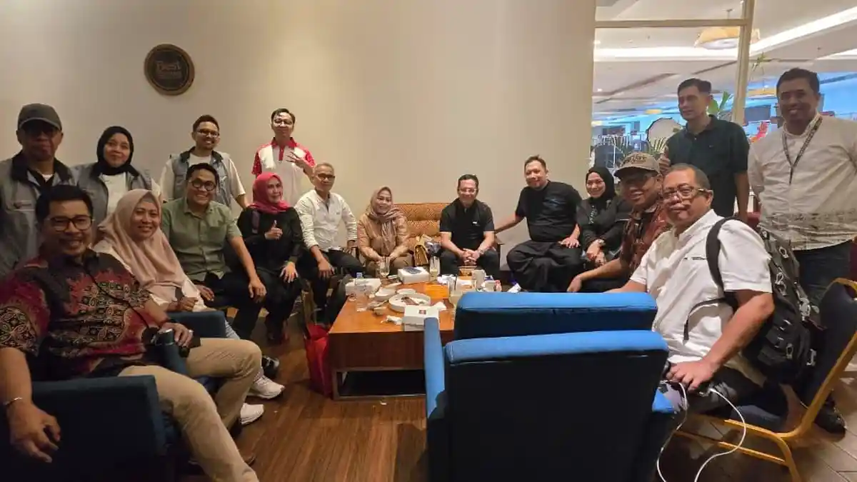 Waris Halid Kumpulkan 15 Pemilik Suara Ikafibra Sebelum ke Mubes IKA Unhas