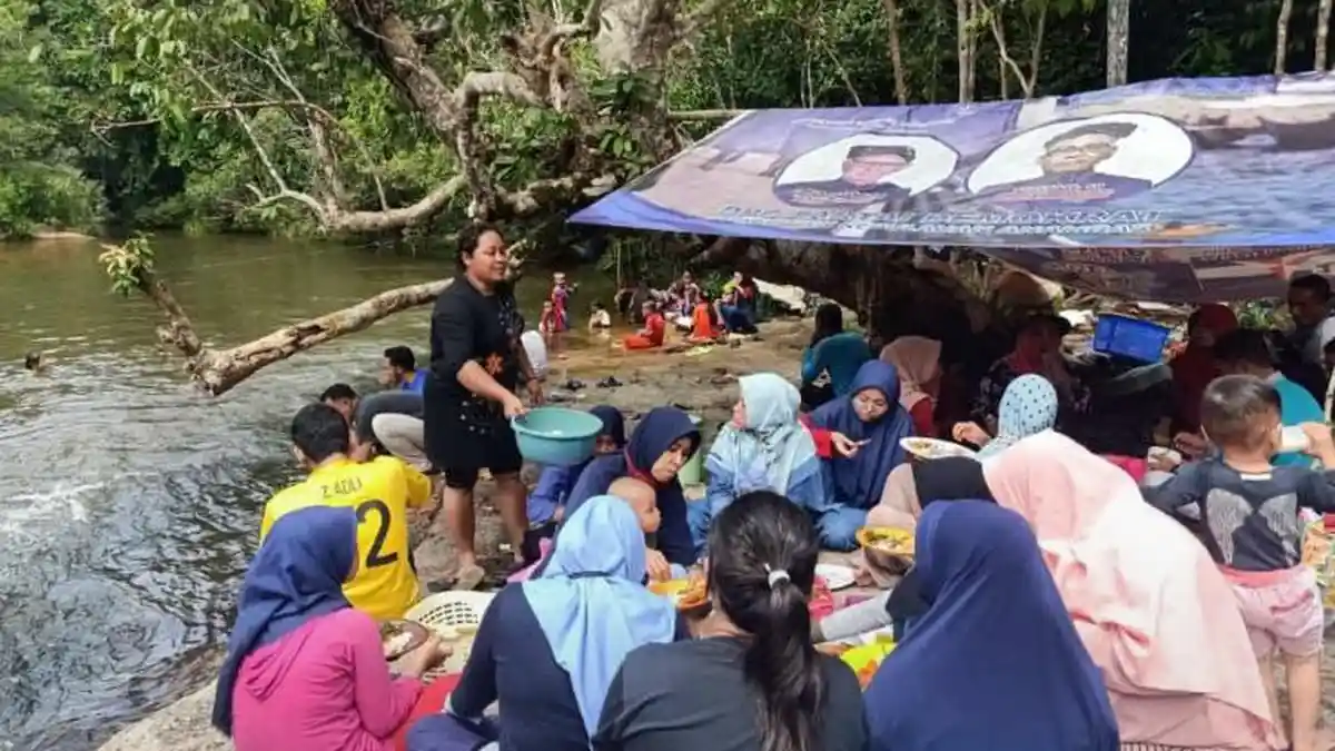 ANAMBAS Berlakukan New Normal, Lokasi Wisata Air Terjun Temburun Dipadati Pelancong