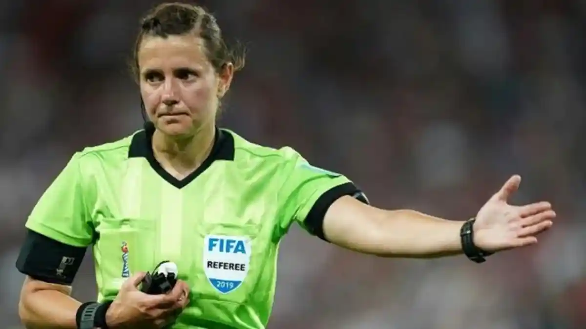 Kateryna Monzul Menjadi Wasit Wanita Pertama Kualifikasi Piala Dunia