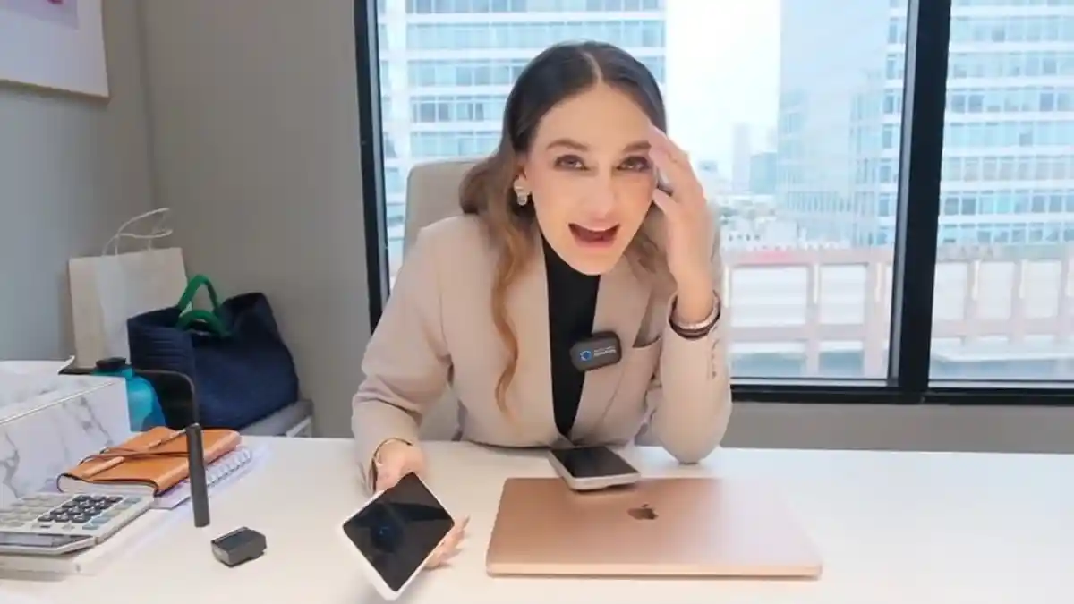 Luna Maya Kerap Putus Asa Memikirkan Jodoh Saat Usia Mendekati 40 Tahun
