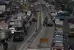 Jalan KH Hasyim Ashari Macet