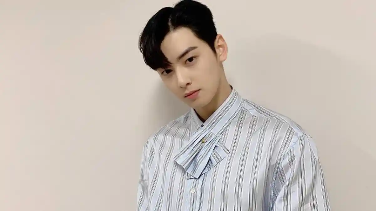 Cha Eunwoo Astro Ikut Kuliah Online, Kesaksian Teman Sekelas Viral: Dia Berusaha Menutupi