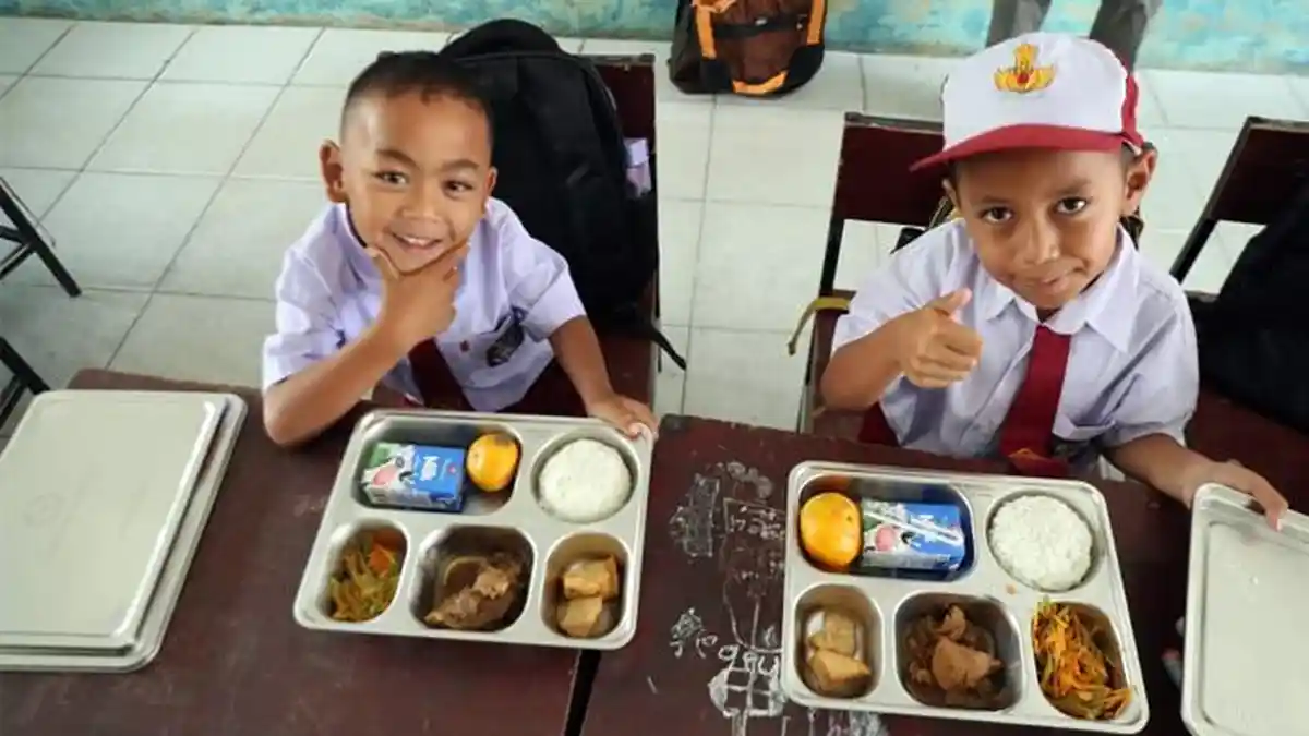 Peluncuran Program MBG di SD Negeri 030412 dan SD Negeri 033931 Salak Pakpak Bharat