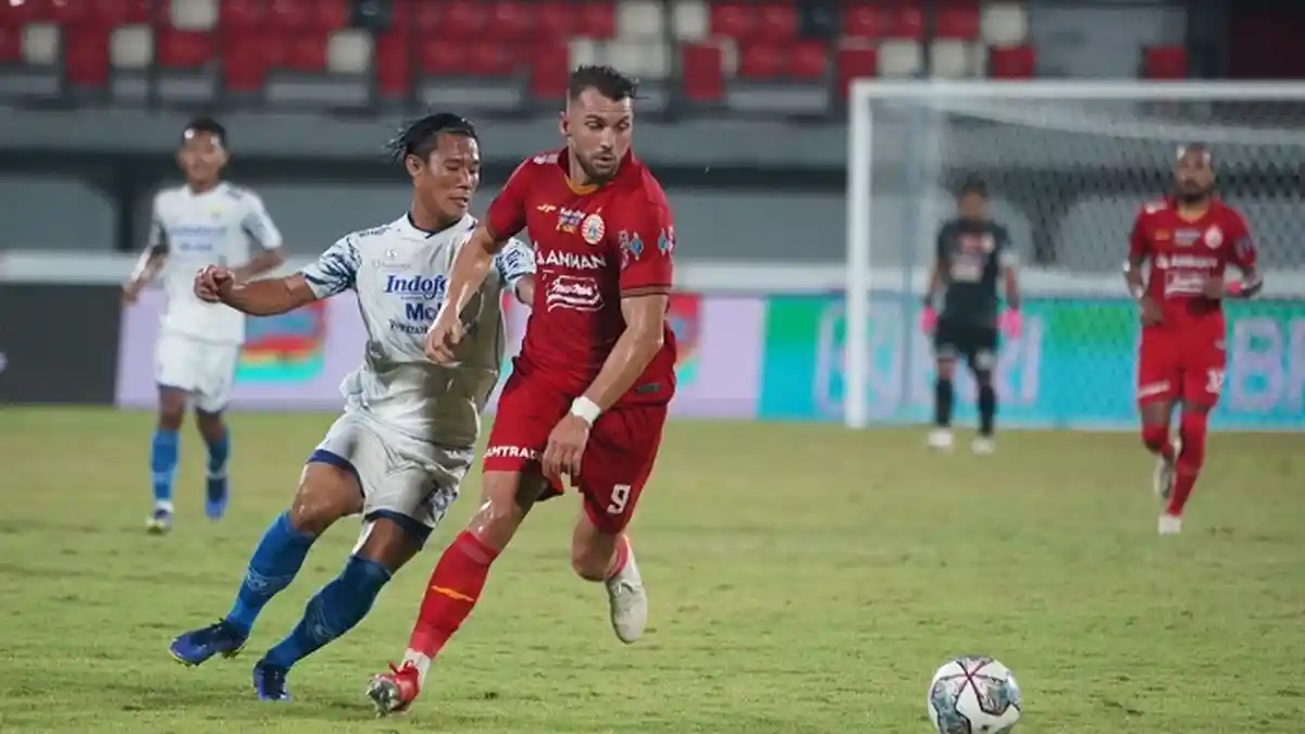 Persija Robek Gawang Persib Bandung, Marco Simic Cetak Gol di Menit 14