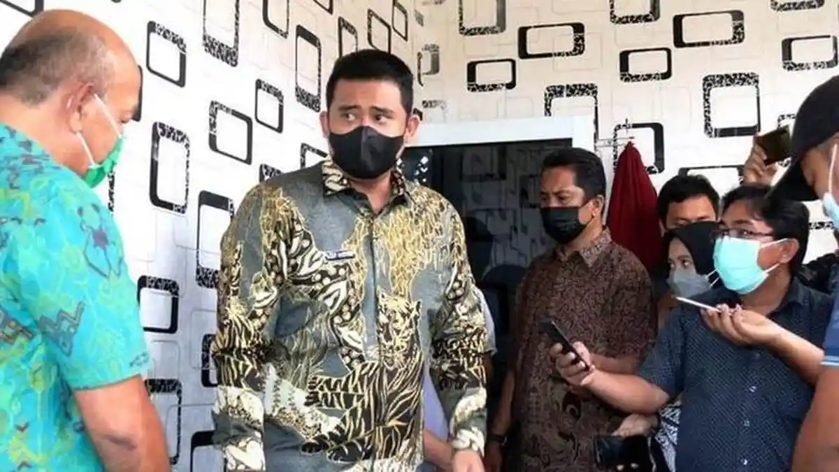 Menantu Joko Widodo Copot Lurah, Bobby Nasution Punya Bukti Tapi Lurah Menyangkal