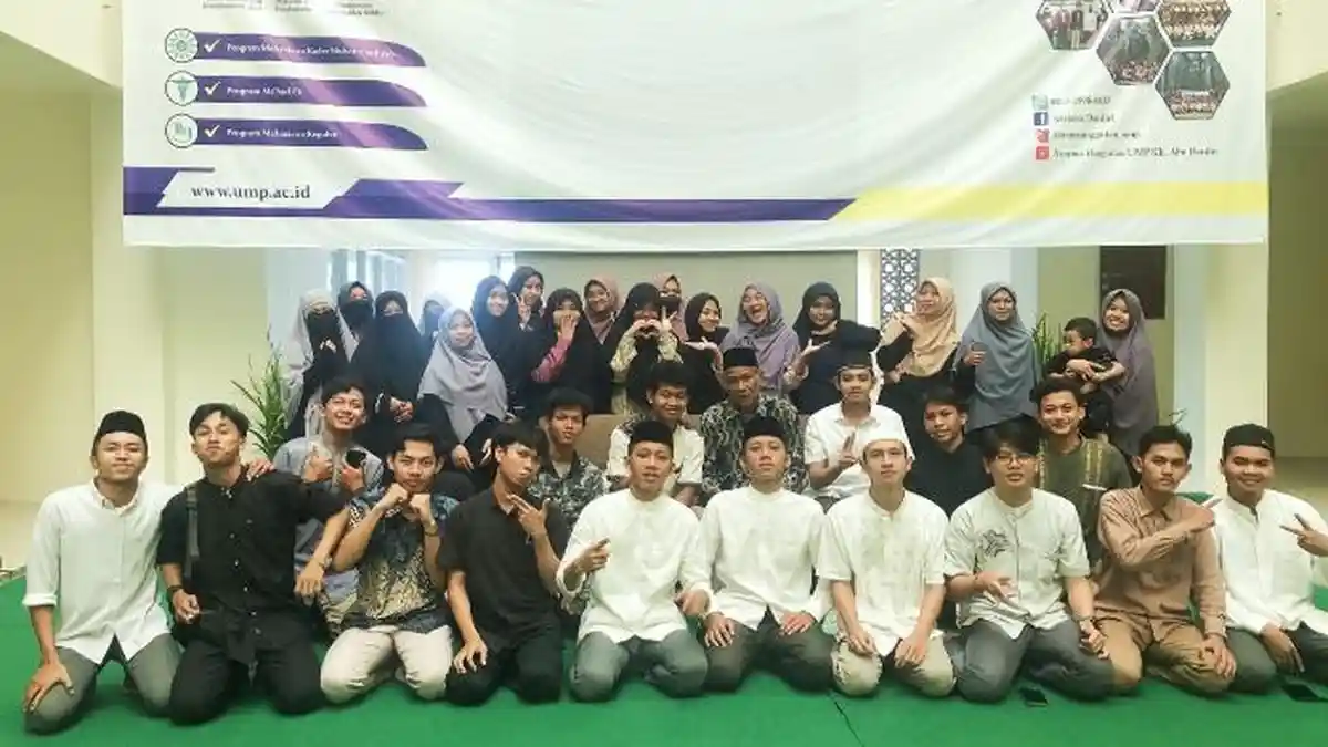 Asrama Unggulan UMP Gelar Pelatihan Penentuan Arah Kiblat untuk ...