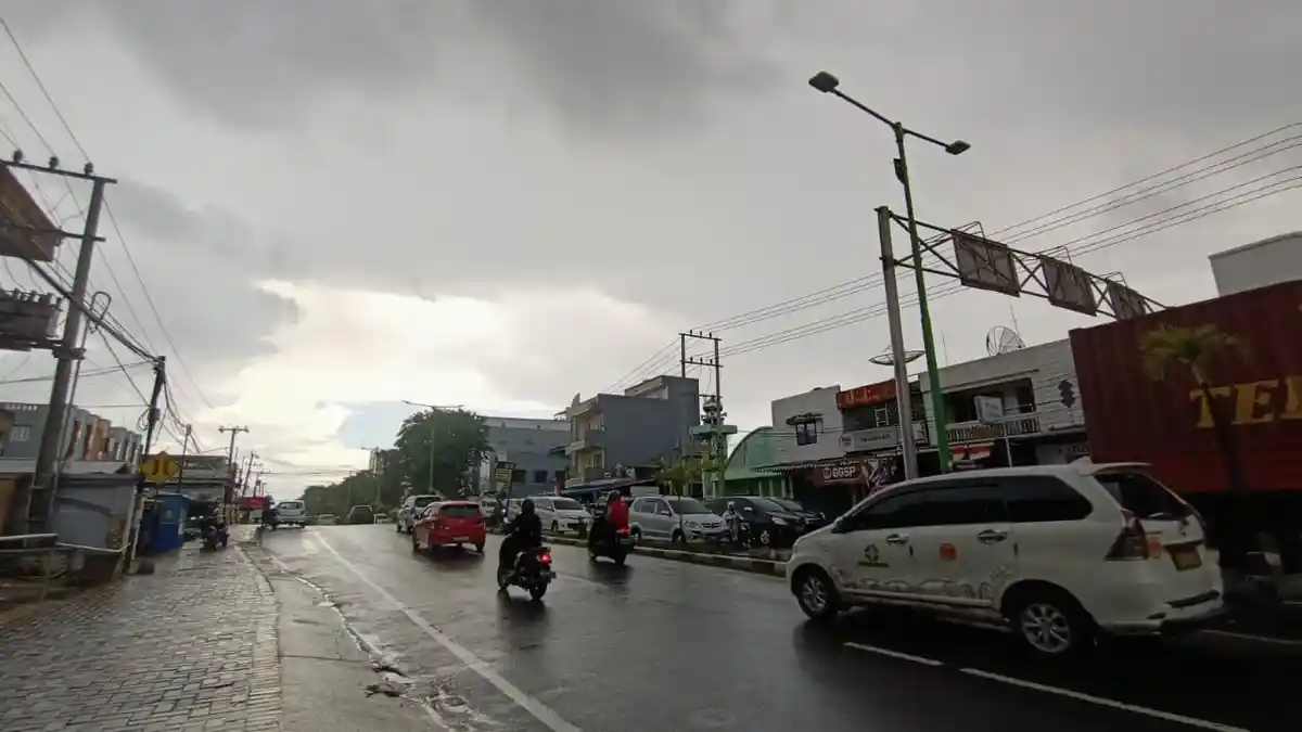 Info Prakiraan Cuaca Kaltara Hari ini,Selasa 30 Agustus 2022, Tarakan Pagi hingga Malam Hujan Ringan