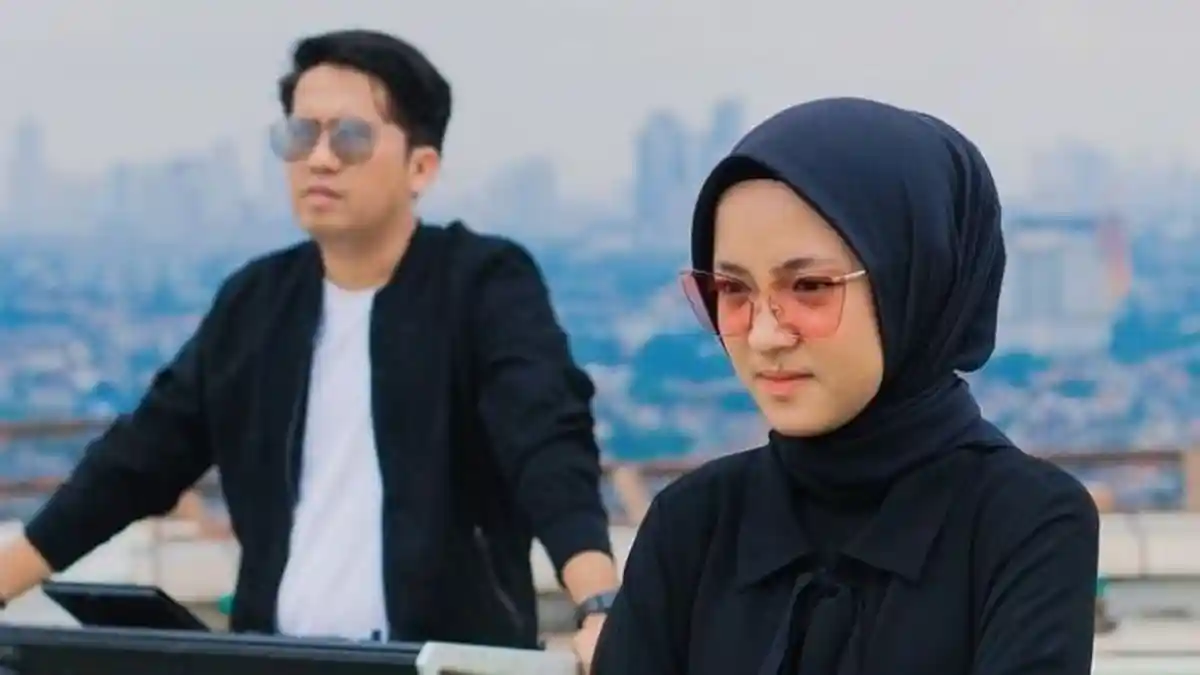 Nissa Sabyan Posting Lagu Ciptaan Ayus Setelah Isu Perselingkuhan Reda, Netizen Serbu Akunnya