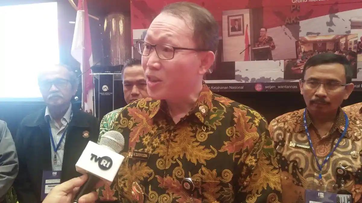 Timnas AMIN Jawab Kritikan Luhut Terhadap Tom Lembong