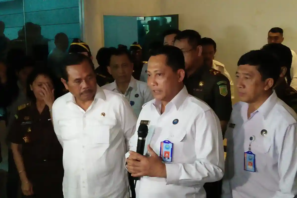 Jaksa Agung Minta Seluruh Pihak Tunggu Putusan Pengadilan