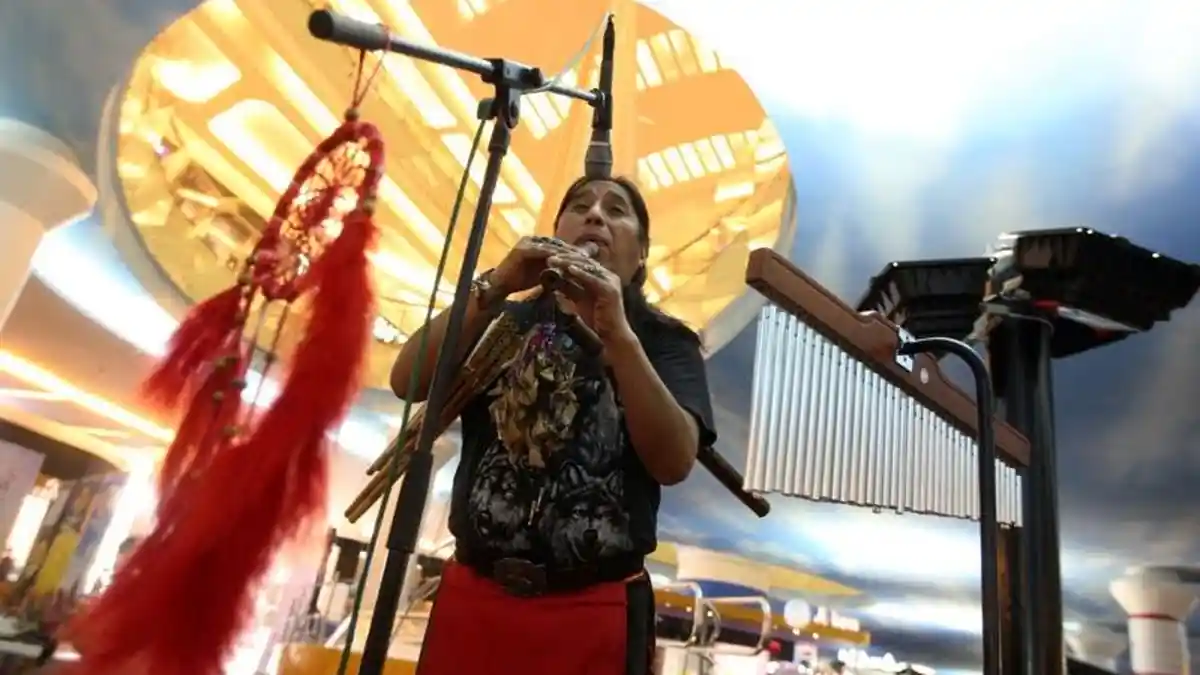 Lima Tahun, Lobito Kenalkan Musik Indian di Indonesia