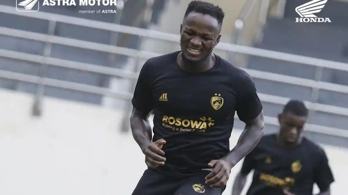 Didepak PSM Makassar, Victor Mansaray Ditampung PSS Sleman? Mantan Borneo FC Ikut Disenggol