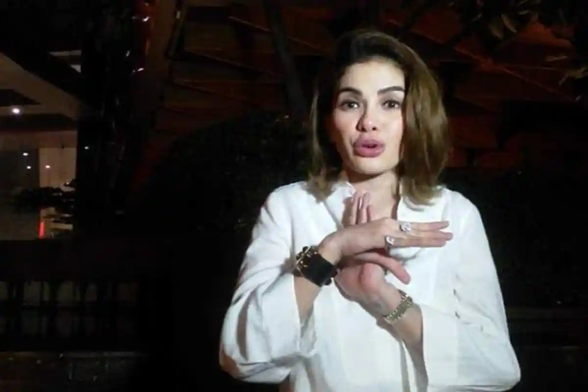 Nikita Mirzani: Waktu Hamil, Gue Disuruh Gugurkan, Itu Laki Tak Pernah Biayai!