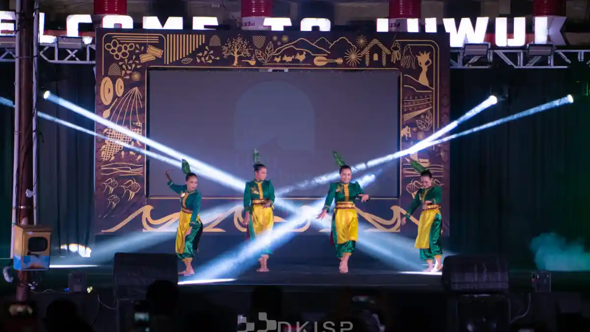 Festival Lipu Celebes di Banggai Implementasi 10 Objek Pemajuan Kebudayaan