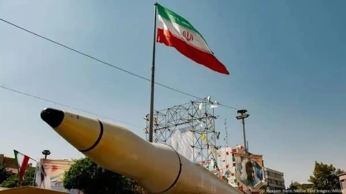 UNTUK Pertama Kalinya, Iran Luncurkan Rudal Khaybar 'Rudal Antar Benua' Jangkuannya Bisa Sampai AS