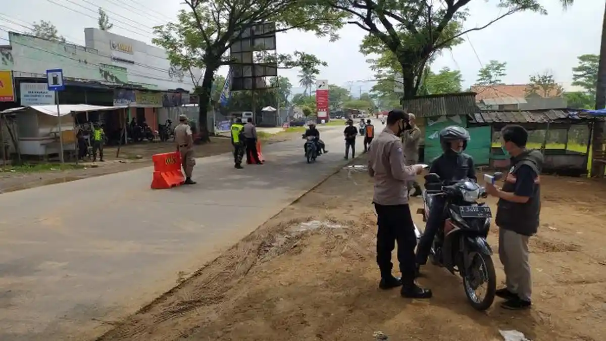Polisi yang Ditabrak Pemudik Sempat Terpental Kena Bodi Mobil, Begini Kondisinya Kini