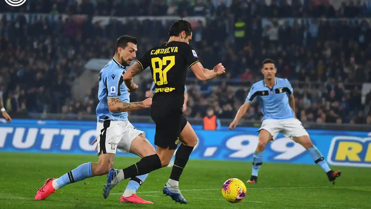 Hasil Lazio vs Inter Milan di Liga Italia, Gol Ashley Young Bawa Inter Unggul di Babak Pertama