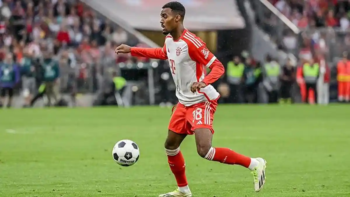 Ryan Gravenberch Buka Opsi Pindah dari Bayern Munich, Liverpool Segera Pinang Gelandang Belanda?