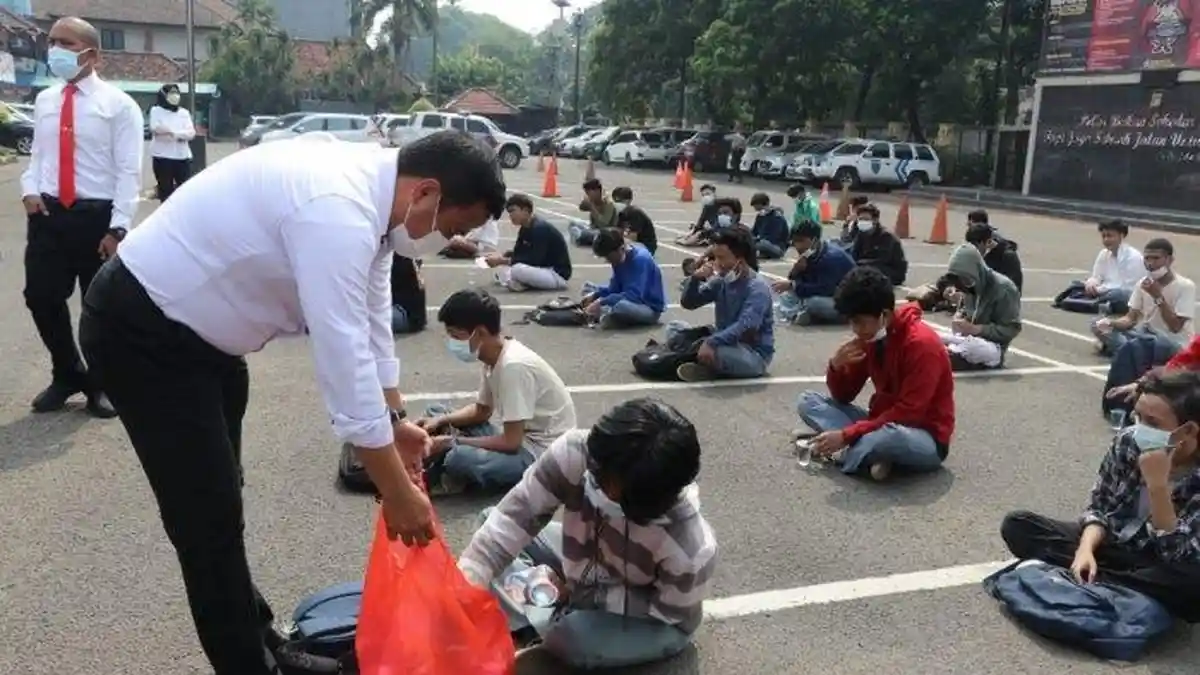 Hari Pertama Sekolah Tatap Muka, Puluhan Pelajar dari Jakarta dan Tangerang Terlibat Tawuran