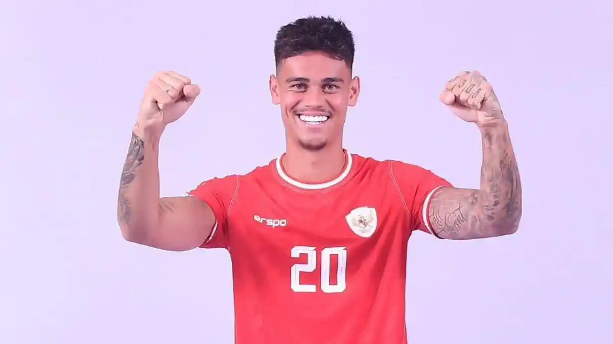 Penjelasan Mees Hilgers yang Absen Perkuat Timnas Indonesia