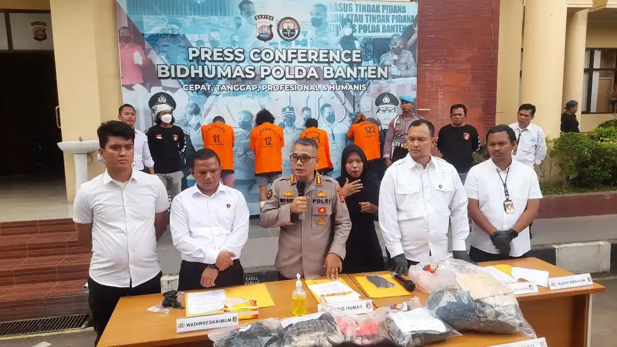 Polda Banten Ringkus 4 Pelaku Pembuang Dua Mayat di Kebun Karet Lebak