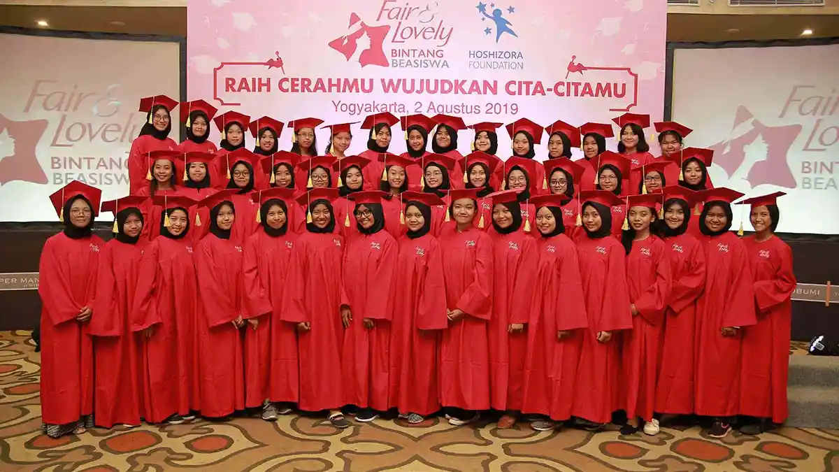 Fair & Lovely Berikan Beasiswa Kepada 50 Perempuan Indonesia