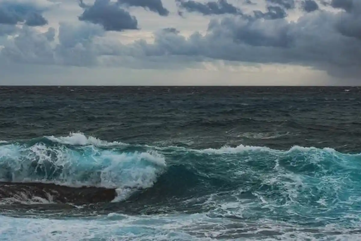 Arti Mimpi Melihat Laut, Bisa Jadi Peroleh Rezeki hingga Urusan Asmara Lancar, Ini 9 Tafsirnya