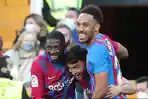 Striker-Barcelona-Pierre-Emerick-Aubameyang-berselebrasi-usai-mencerak-gol.jpg