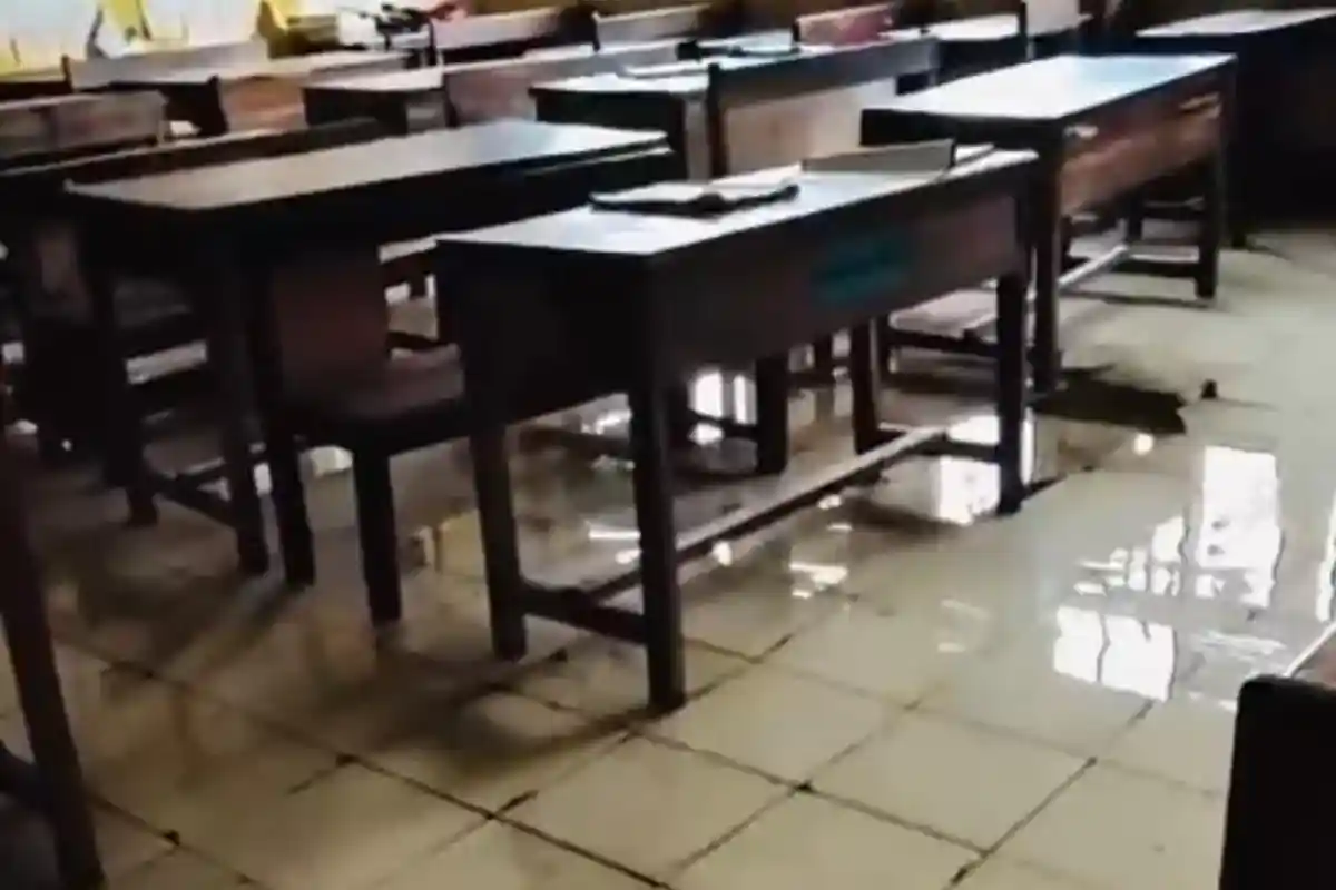 SDN Pamarican 2 Kota Serang Masih Tergenang Banjir, Siswa Belajar Daring Sampai Jumat