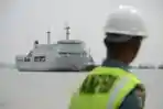 Mudik Naik KRI Makassar-590 Pelabuhan Tanjung Perak