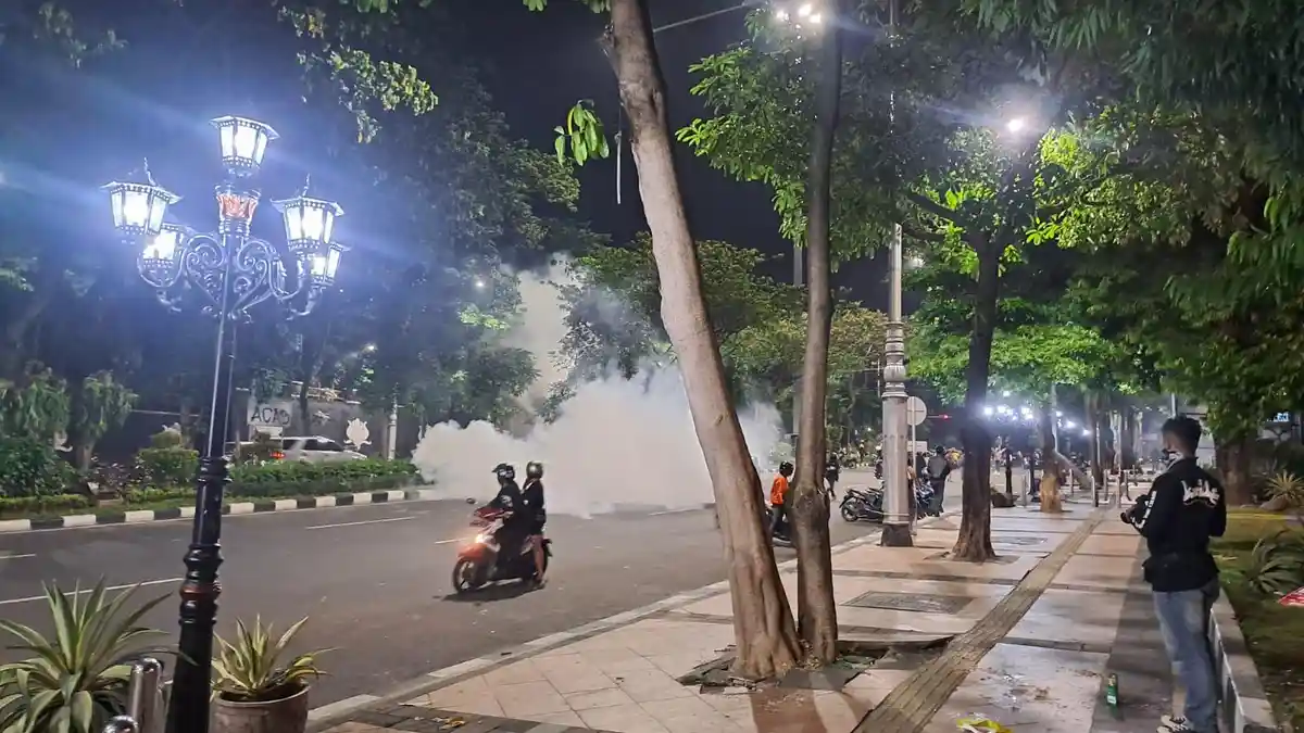 Ricuh Demo di Mapolda Jateng Semarang, Polda Kembali Tangkap 40 Demonstran