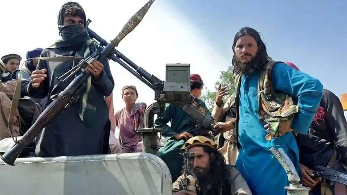 Kuasai Afghanistan, Taliban Sita Senjata Militer AS