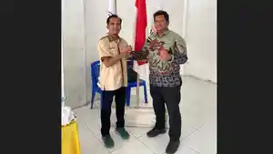 Aziz-Sipahutar-Muathai.jpg
